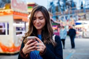 Person enjoying wifi without an internet connection