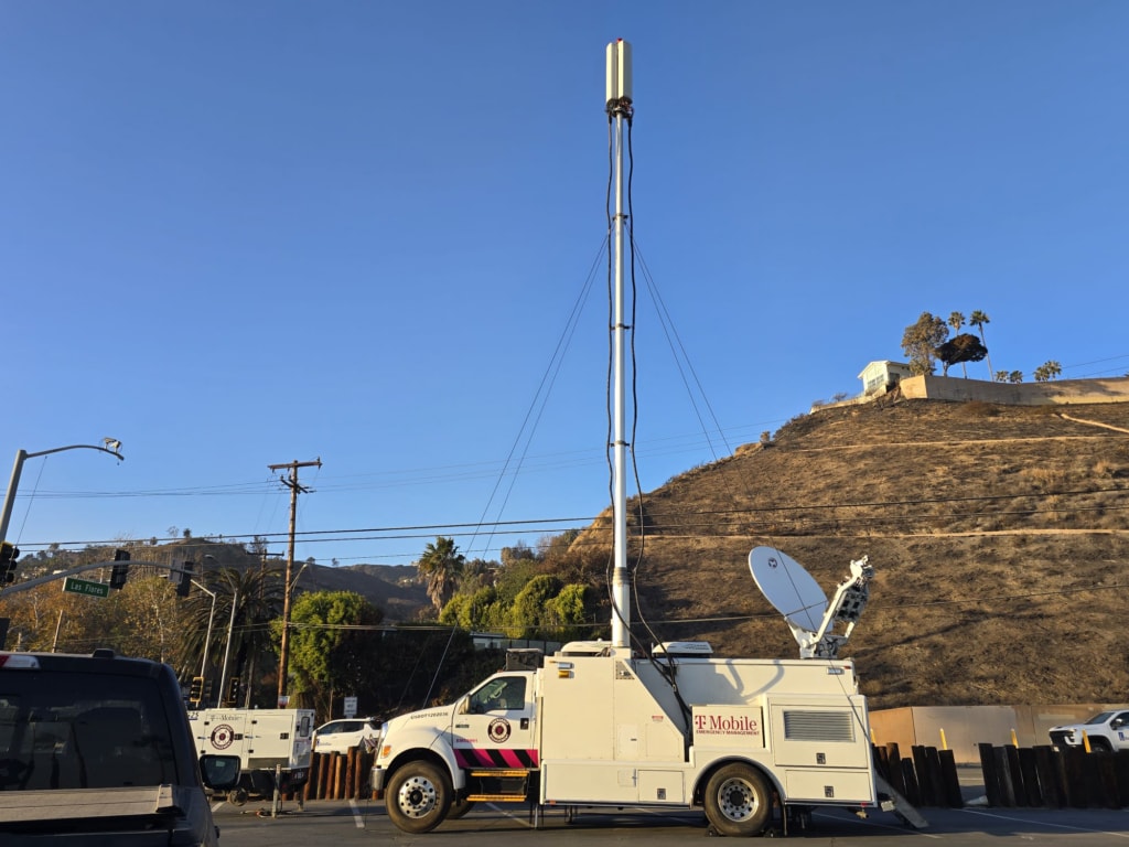 mobile365 support vehicles deployed to aid connectivity efforts during the Jan. 2025 Los Angeles wildfires.